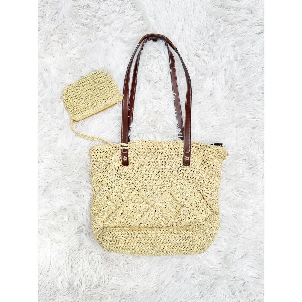 St. John's Bay Crochet Straw Tote with Matching Coin Pouch Leather Straps
